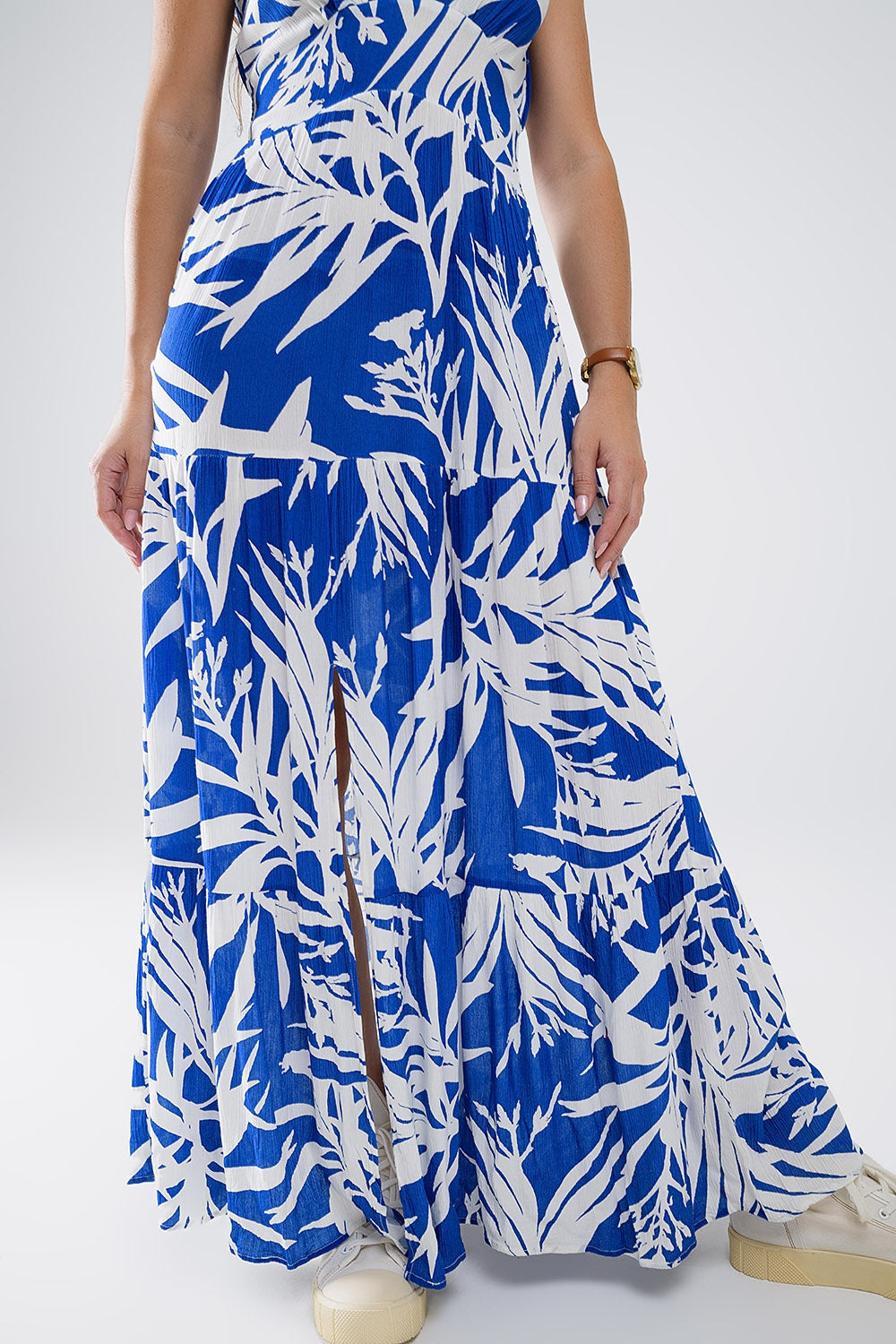 Maxi Tropical Print V-Neck Dress With Slit in Blue-4