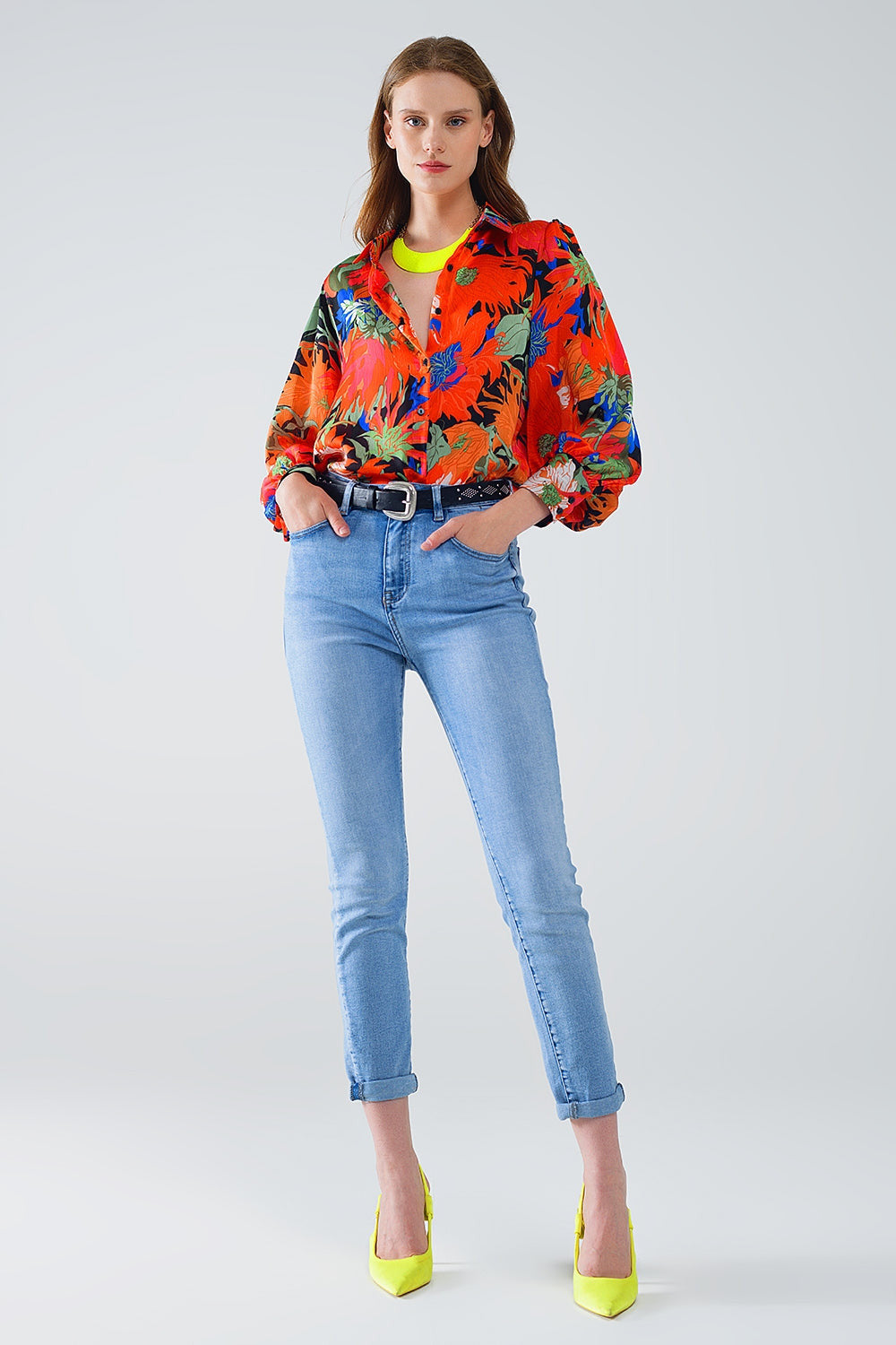 Floral Balloon Sleeves Chiffon Shirt in Black-3